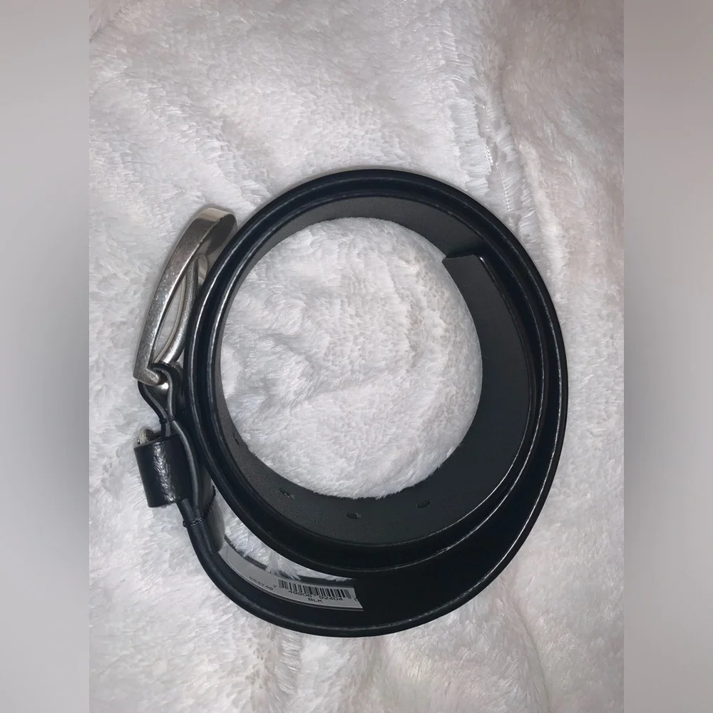 Michael Kors Leather Belt with MK Cutout Logo Disc Belt (Black/Silver; Small) - Picture 3 of 5